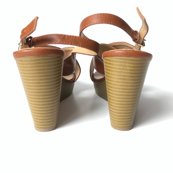 New Direction Regis Wedge Sandal - Picture 6 of 7